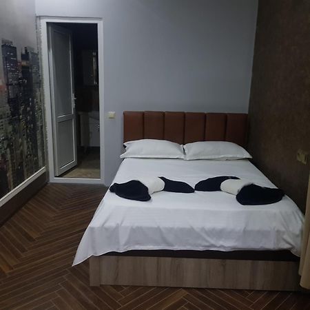 Ferienwohnung Гостевой Дом Поти Exterior foto
